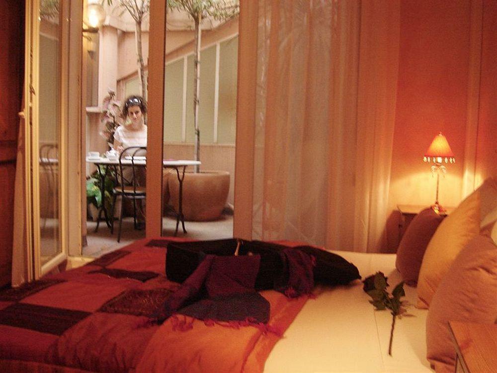 Cit'Hotel Le Mirage Istres Exterior foto